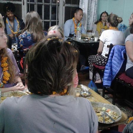 Pradhan House - Home Stay With Garden Bhatgoan 외부 사진