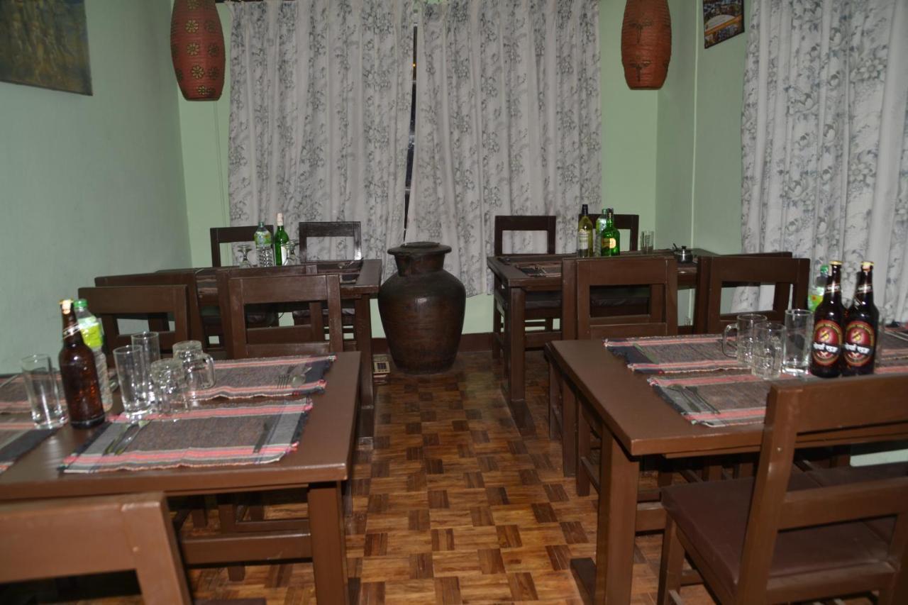 Pradhan House - Home Stay With Garden Bhatgoan 외부 사진